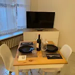 Navigli\'S Studio